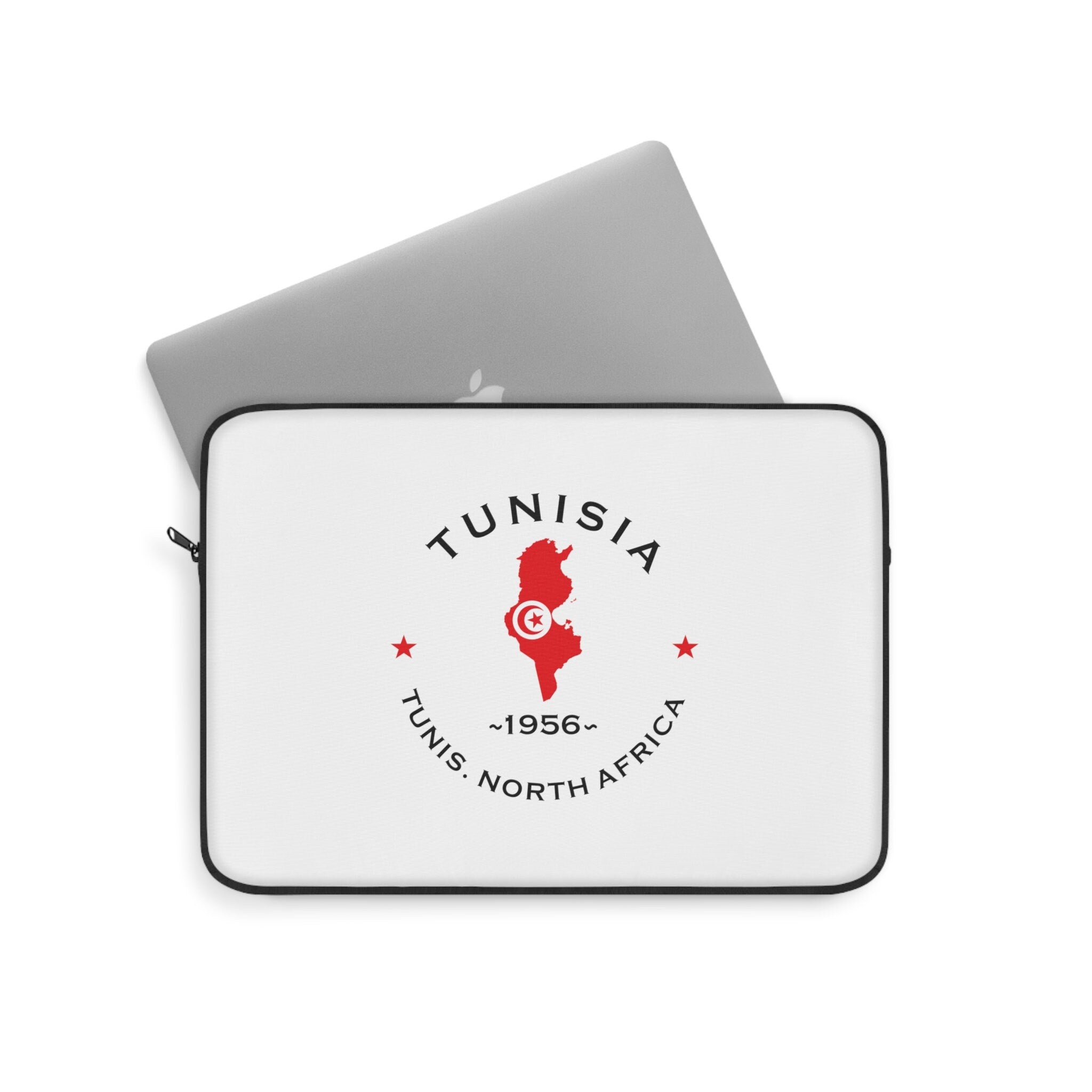 "Tunisian Inspired Laptop Sleeve: Vintage Protection for 13-inch Laptops"